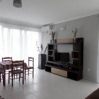 Rent-a- studio apartman od 40 kvadrata u mirnom centru Budve , u blizini 