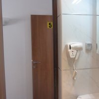 Room № 5 on the fifth floor for rent in Rafailovići, 35 m from the beach