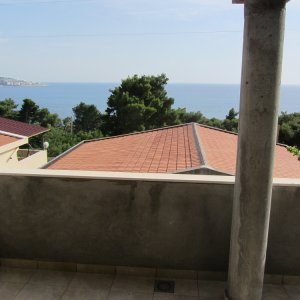 Rent apartments in Bar №2 (Green Belt) 250 m to the beach.