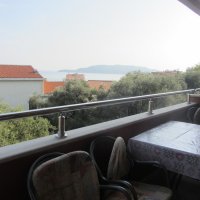 Apartment for rent № 6, 150 m from the sea in Rafailovići (60 m2)