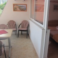 Apartment for rent № 208, 130 m from the sea in Rafailovići (55 m2)