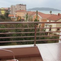 Suite for rent № 202, 130 m from the sea in Rafailovići (30 m2)