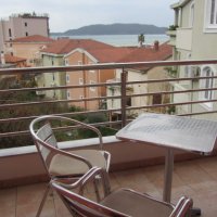 Suite for rent № 203, 130 m from the sea in Rafailovići (30 m2)