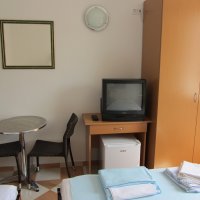 Room № 1 for rent in Rafailovići, 35 m from the beach (18 m2)