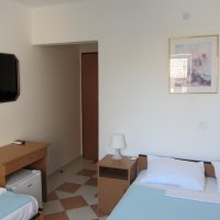 Room № 2 for rent in Rafailovići, 35 m from the beach