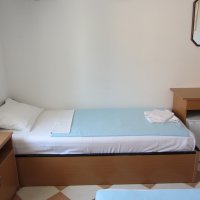 Room № 2 for rent in Rafailovići, 35 m from the beach