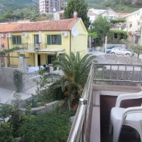 Room № 7 on the third floor for rent in Rafailovići, 35 m from the beach