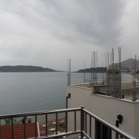 Apartment № 1 on the fifth floor for rent in Rafailovići, 35 m from the beach